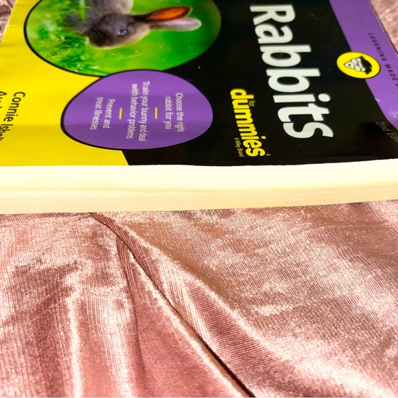 Rabbits for Dummies by Audrey Pavia and Connie Isbell - PREOWNED Book - Picture 7 of 16